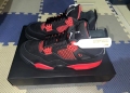 This is the best rep I've ever gotten, damn I had to throw away the shoes I used to buy from other sellers. I just found out the other sellers suck