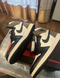 I saw that guys had received the shoes on the Pkstockx discord server, so I bought a pair.God it so cool  I would say they are absolutely legal  10/10